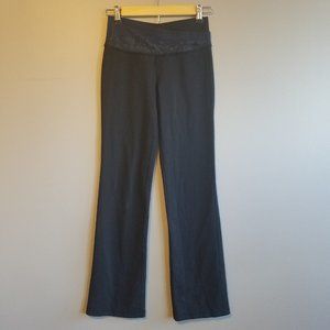 Lululemon G1 Flared Black Leggings 4 Regular Mid Rise Fitted